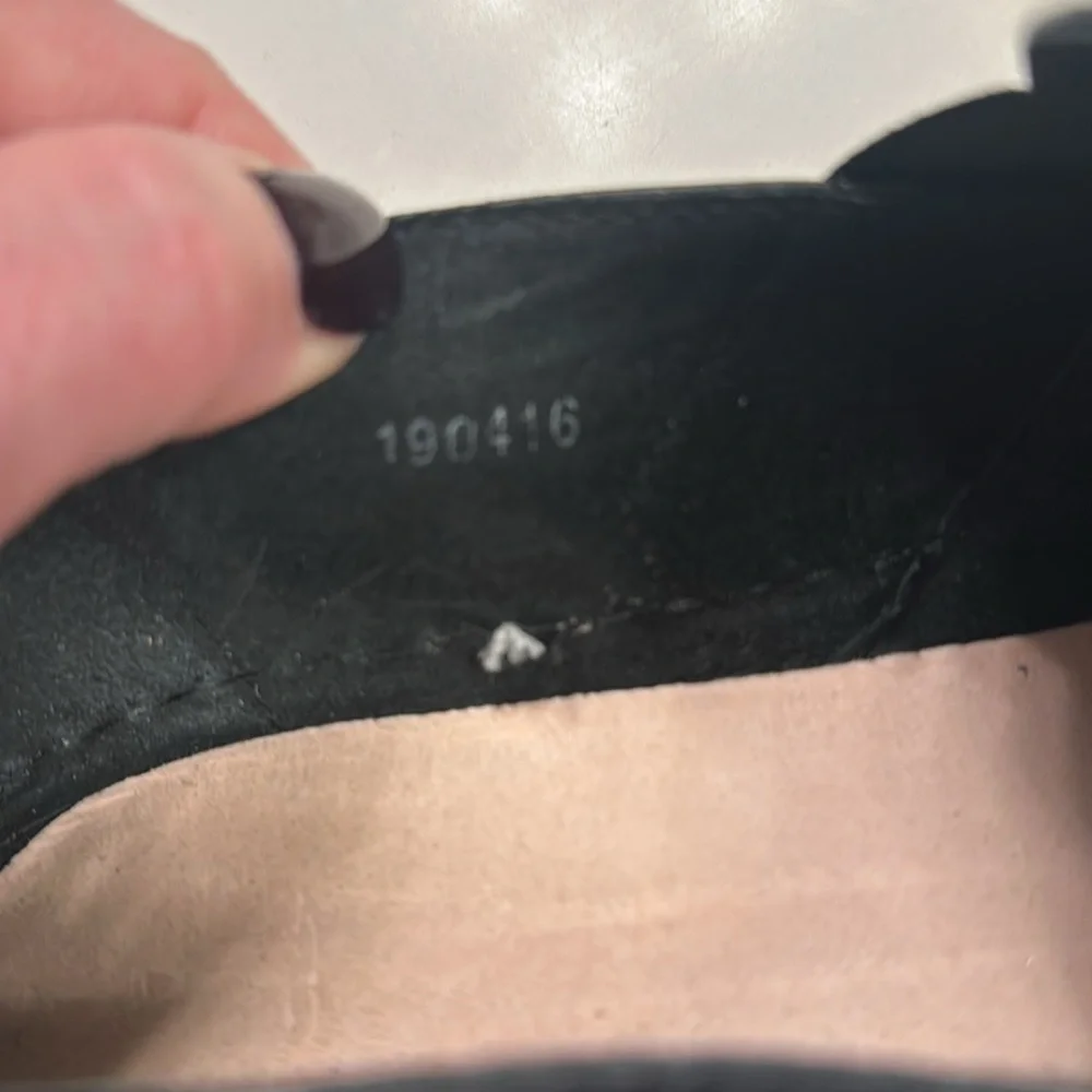 Women’s leather loafer tennis shoe - Picture 5 of 6